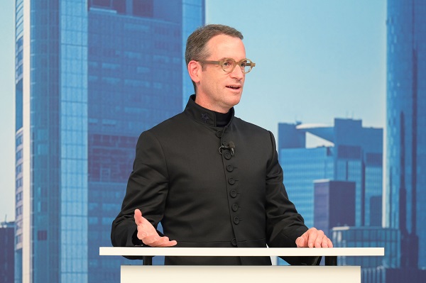 2021-BankenBankiersKunst185-Boll-x600